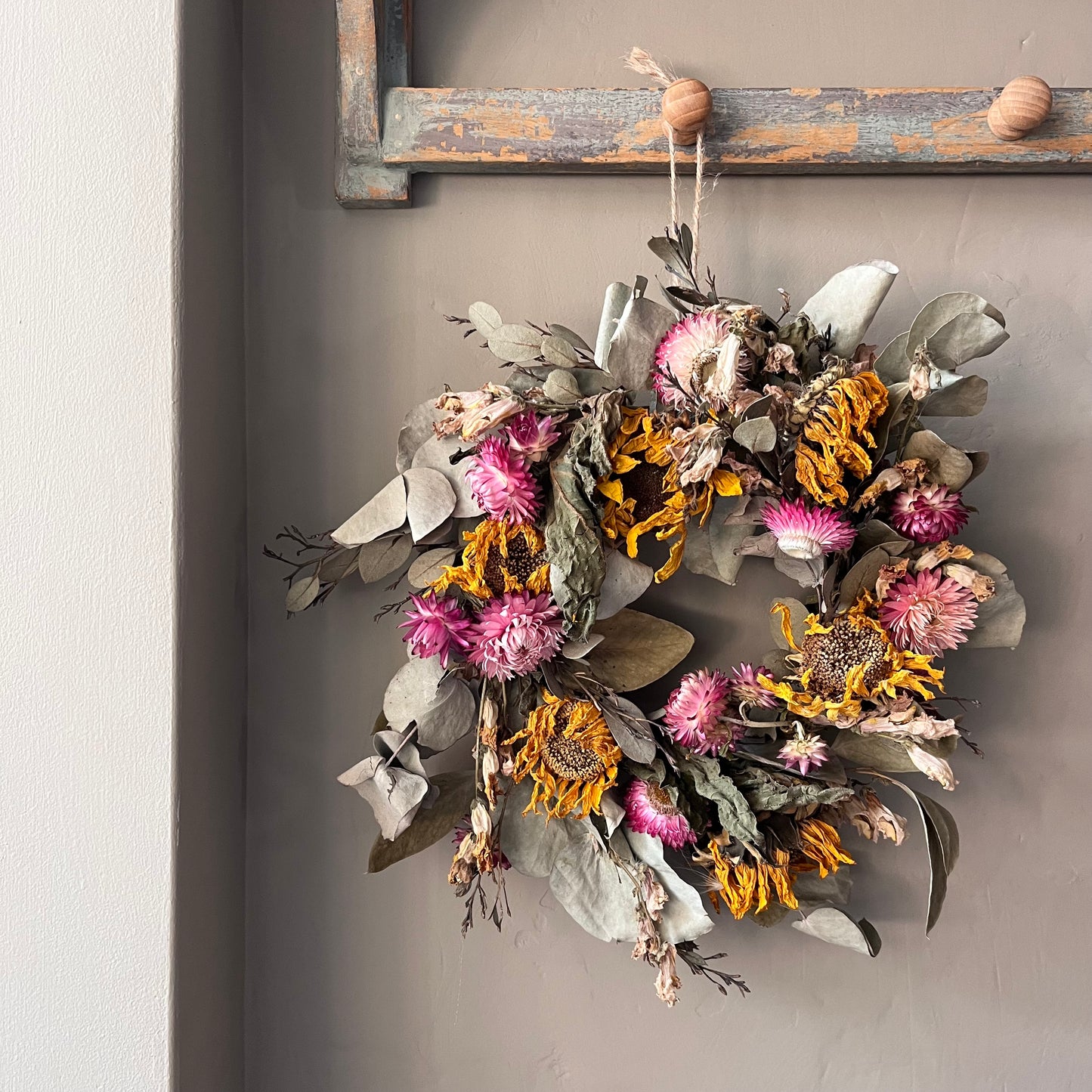 Everlasting dried flowers| Autumn inspired decor | Dried flowers | Autumn wreath | Autumnal inspired decor | 23cm