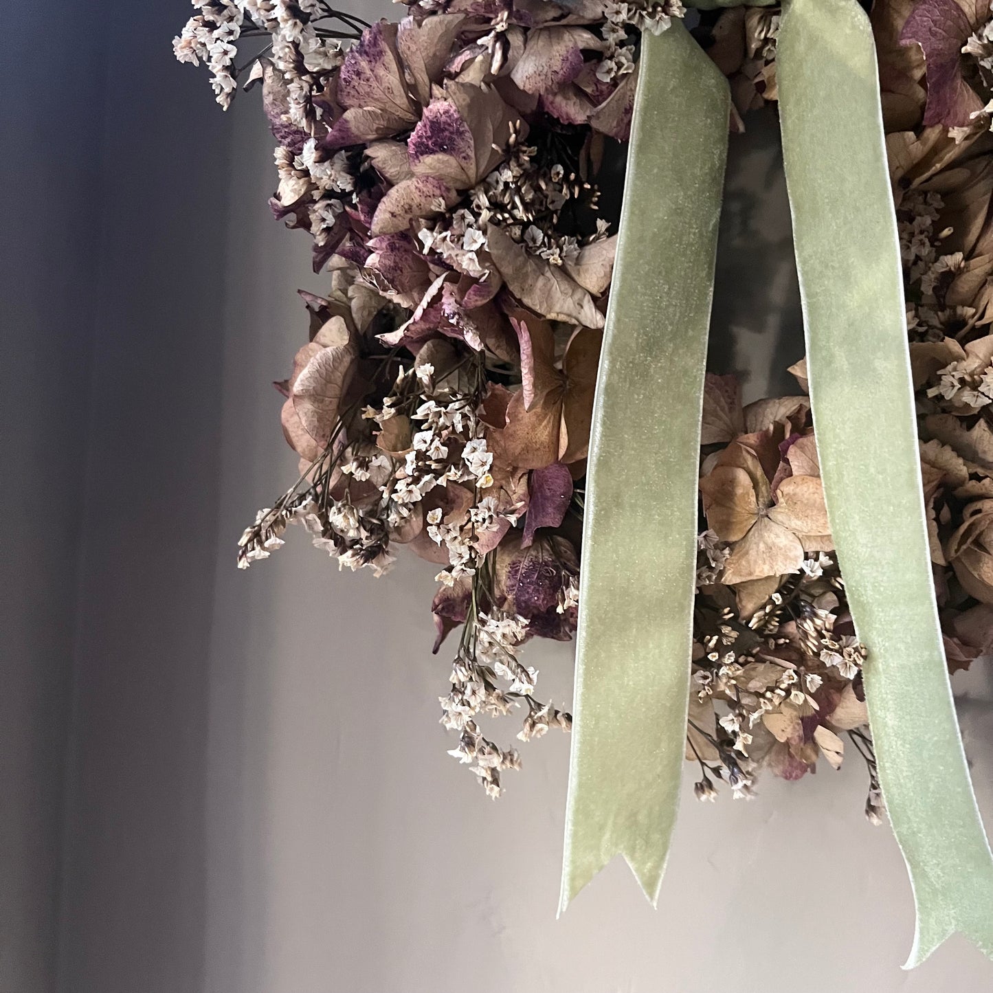 Dried Flower Wreath: Summer Farmhouse Decor, 25x25cm