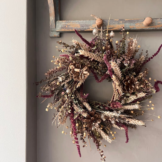 Dried Flower Wreath | Farmhouse Winter Decor | 28cm