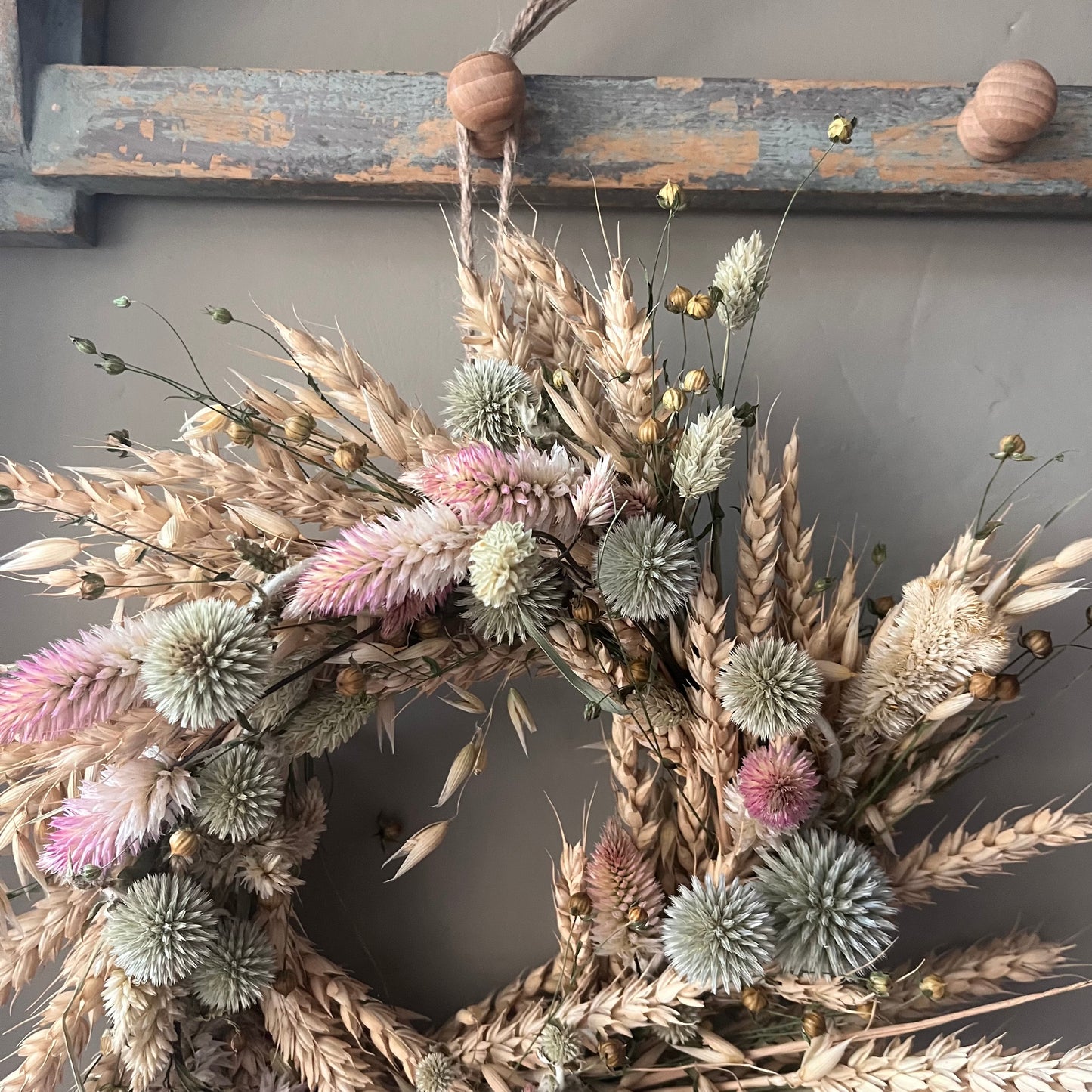 Dried Flower Spring Wreath | Farmhouse Wall Decor (25cm)