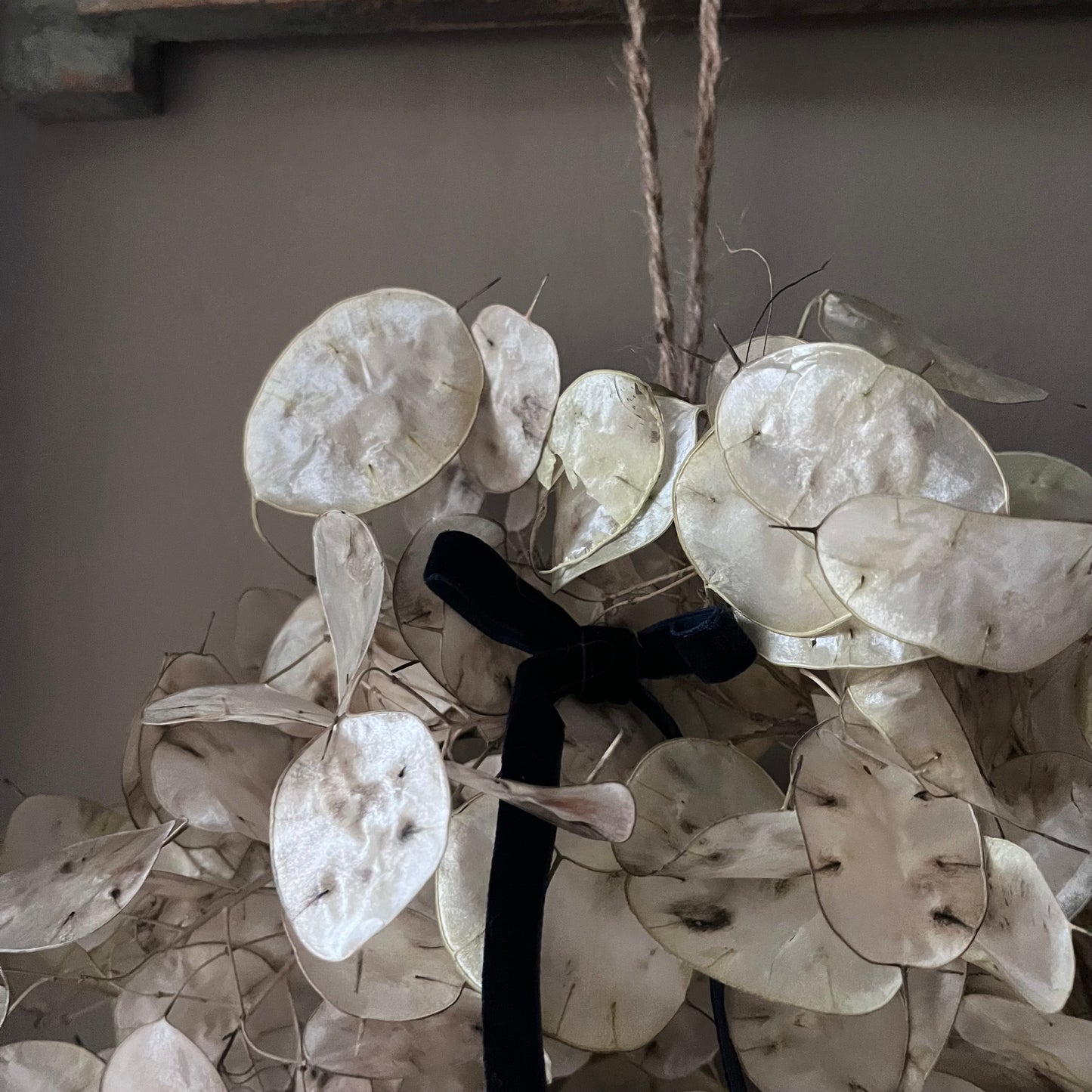 Dried Flower Wreath: Everlasting Floral Home Decor (25cm)