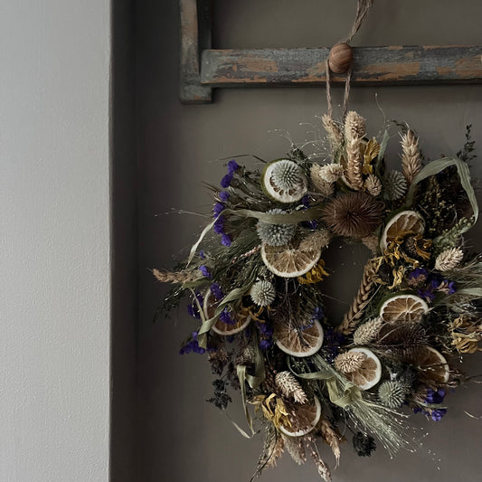 Dried Flower Wreath: Farmhouse Spring Decor, 25cm Wall Hanging