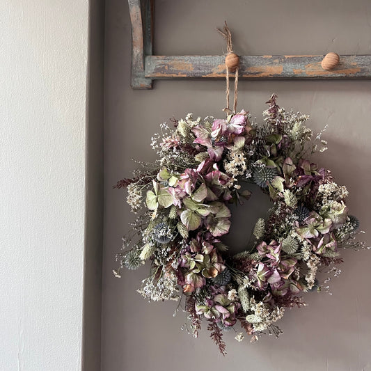 Summer Dried Flower Wreath: Farmhouse home Decor, 25cm