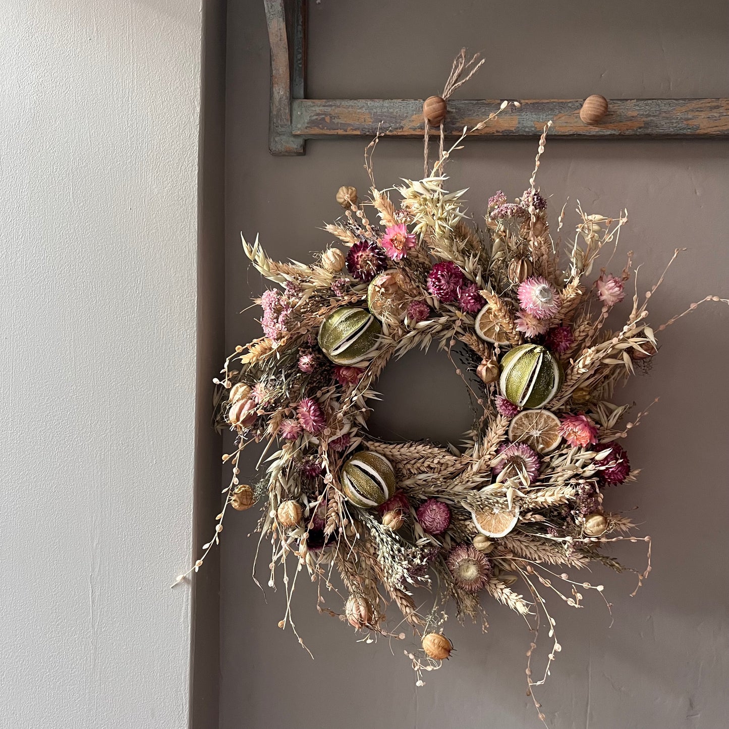 Floral Spring wreath | Dried flowers - 34cm