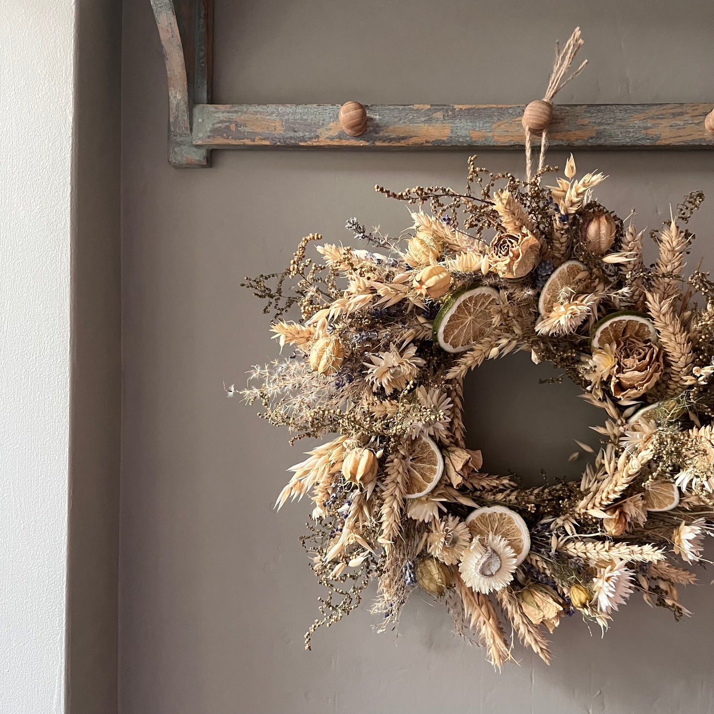 Dried flower wreath | Spring wreath | Summer country living | 34cm