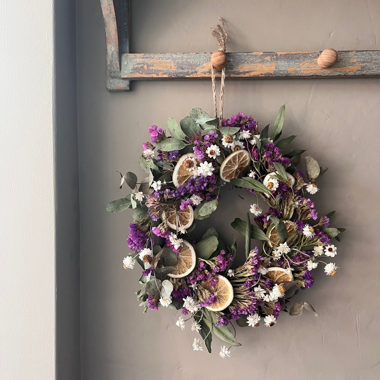 Spring flower wreath | Dried flowers | Farmhouse home | 25cm