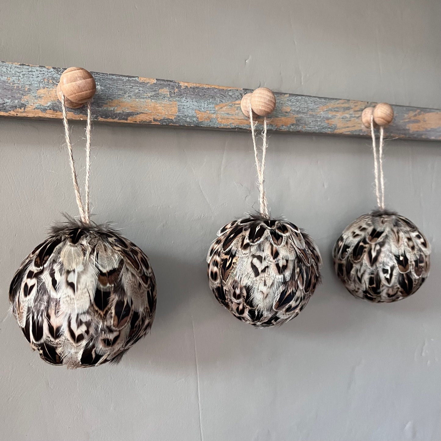 Feather Christmas Bauble Set | Handmade Farmhouse Tree Decoration