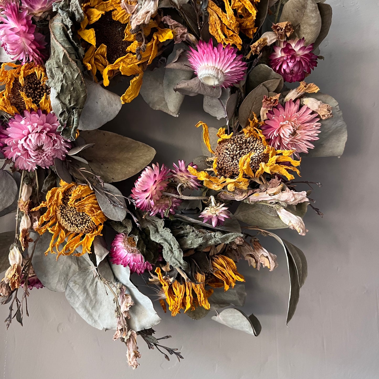 Everlasting dried flowers| Autumn inspired decor | Dried flowers | Autumn wreath | Autumnal inspired decor | 23cm