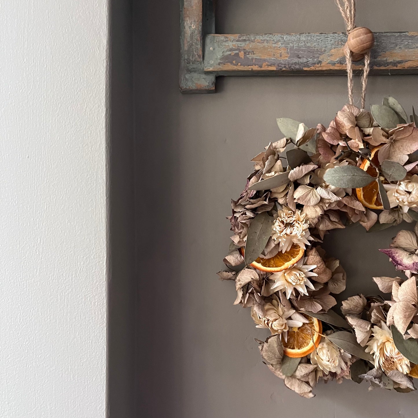 Dried Flower Wreath | Farmhouse Spring Decor, 20cm