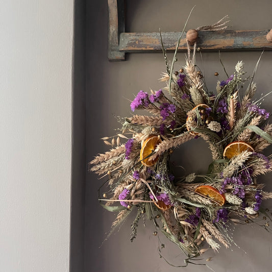 Handcrafted Dried Flower Wreath | Farmhouse Spring Wall Hanging (25cm)