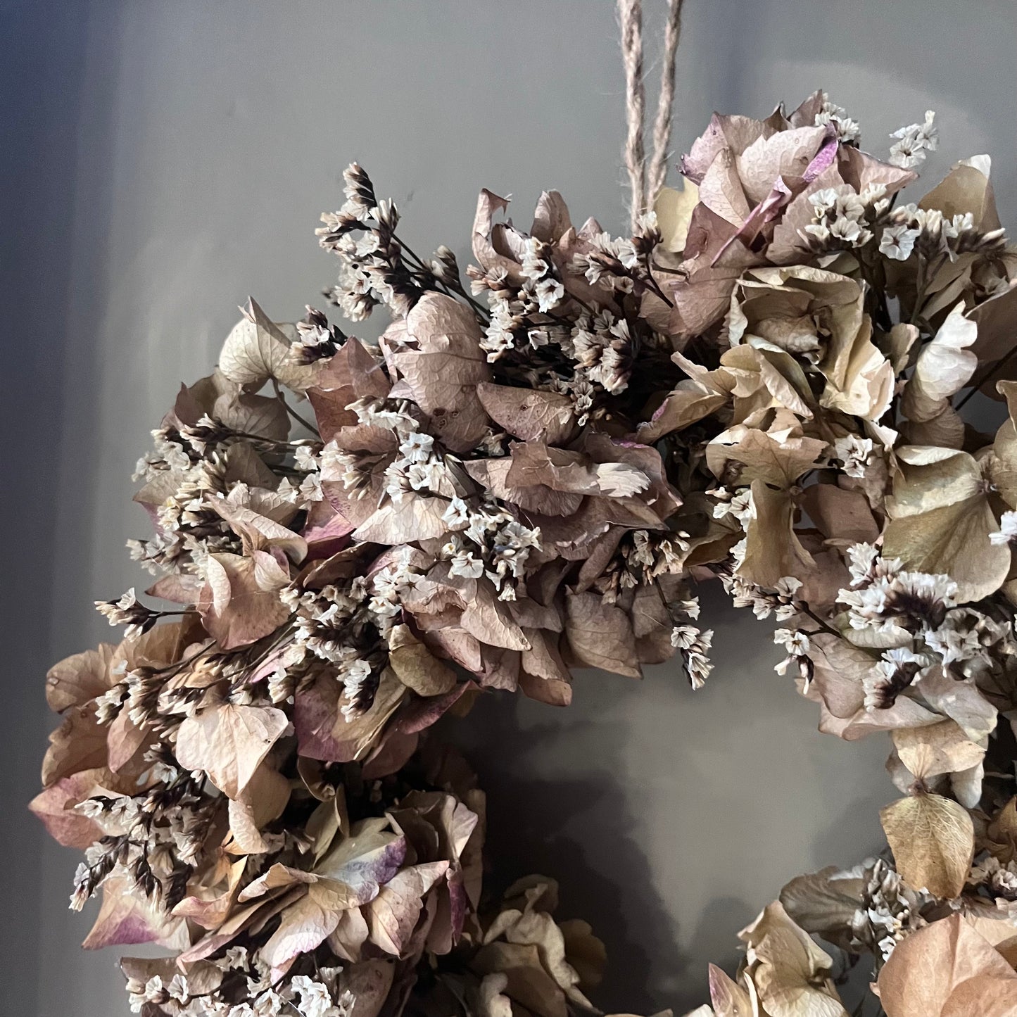 Dried Flower Wreath | Farmhouse Home Decor (22cm)