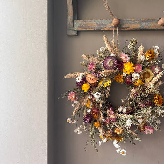Colorful Dried Flower Wreath | Spring Decor (25x25cm)