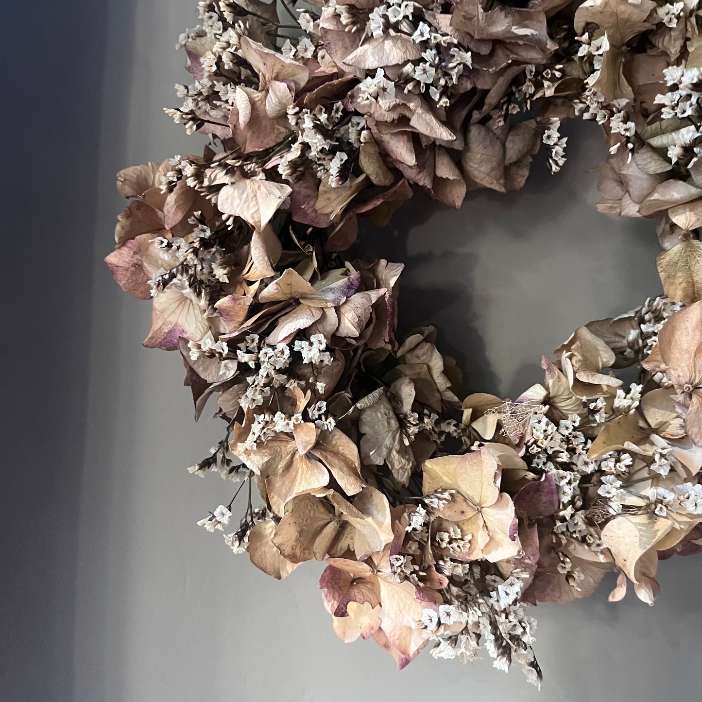 Dried Flower Wreath | Farmhouse Home Decor (22cm)