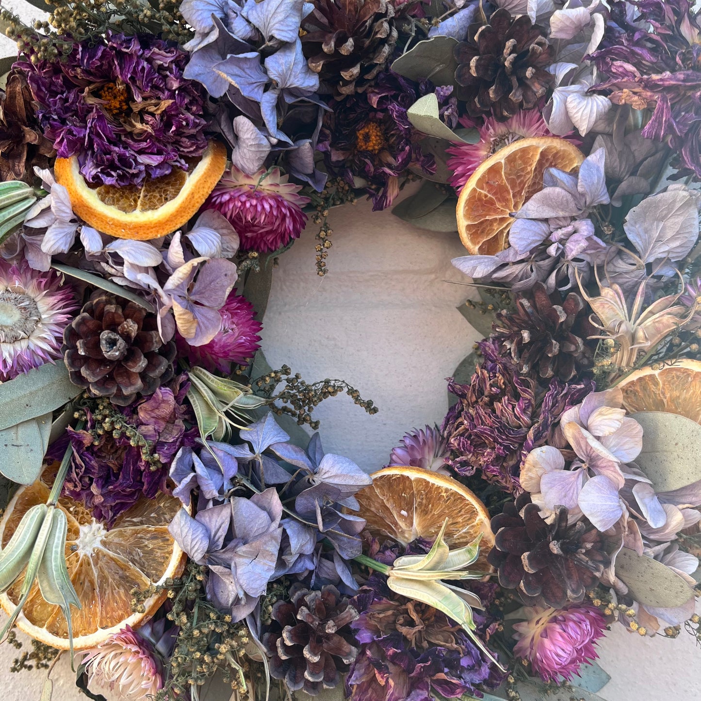 Everlasting flower | Autumn inspired decor | Autumn dried flowers | Small Dried Flower Wreath | Everlastings | Autumnal Home Decor | 25cm