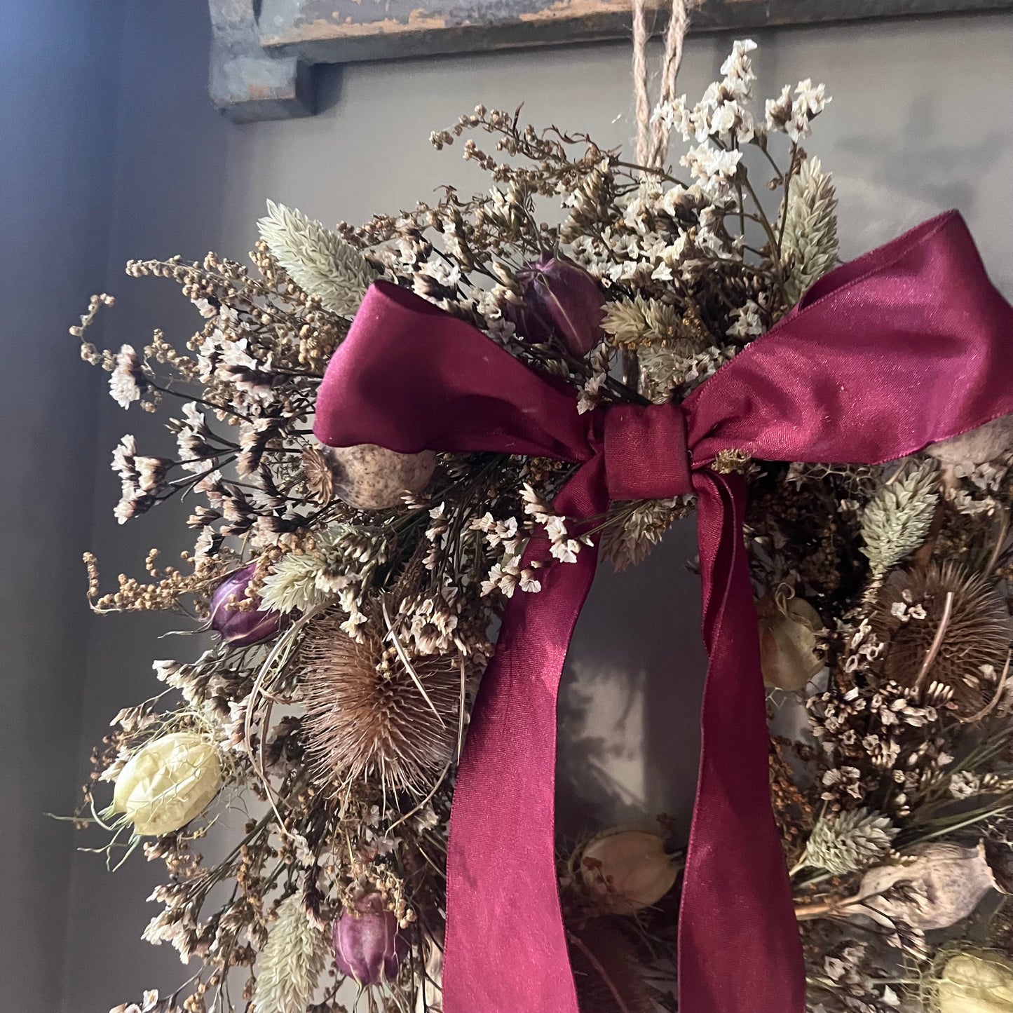 Everlasting dried flowers| Spring inspired decor | Colourful dried flowers | Spring farmhouse decor | Small Dried Flower Wreath | 25x25cm