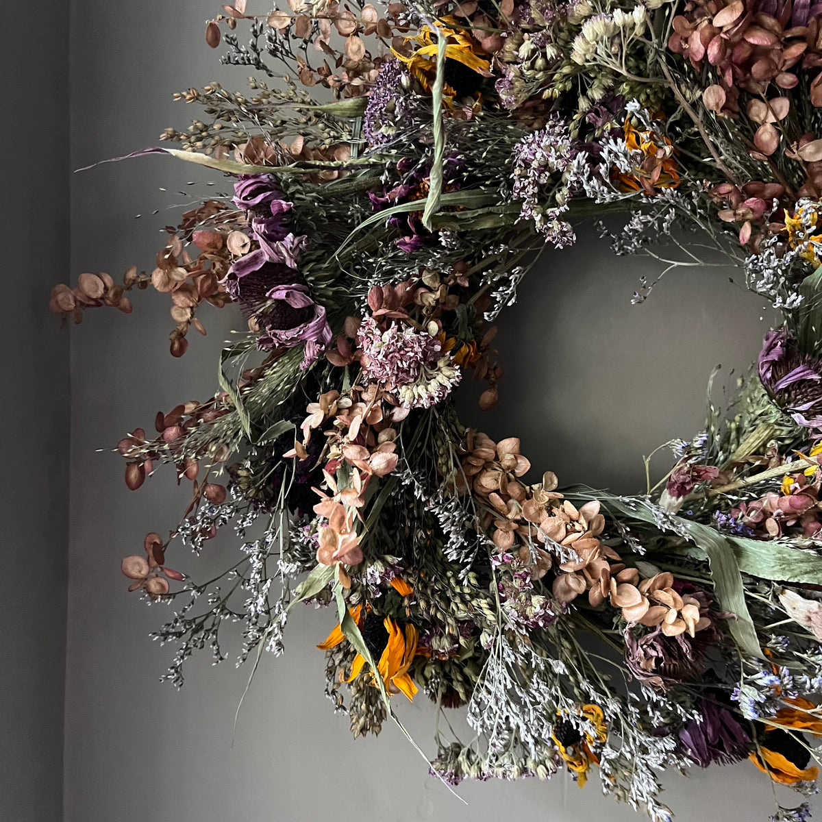 Autumn flower wreath | Dried flowers | Farmhouse home | 28cm