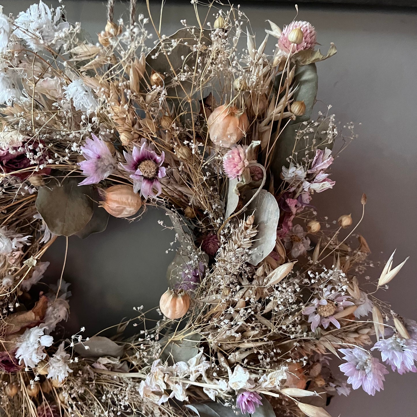Spring Dried Flower Wreath: 25cm summer Decor