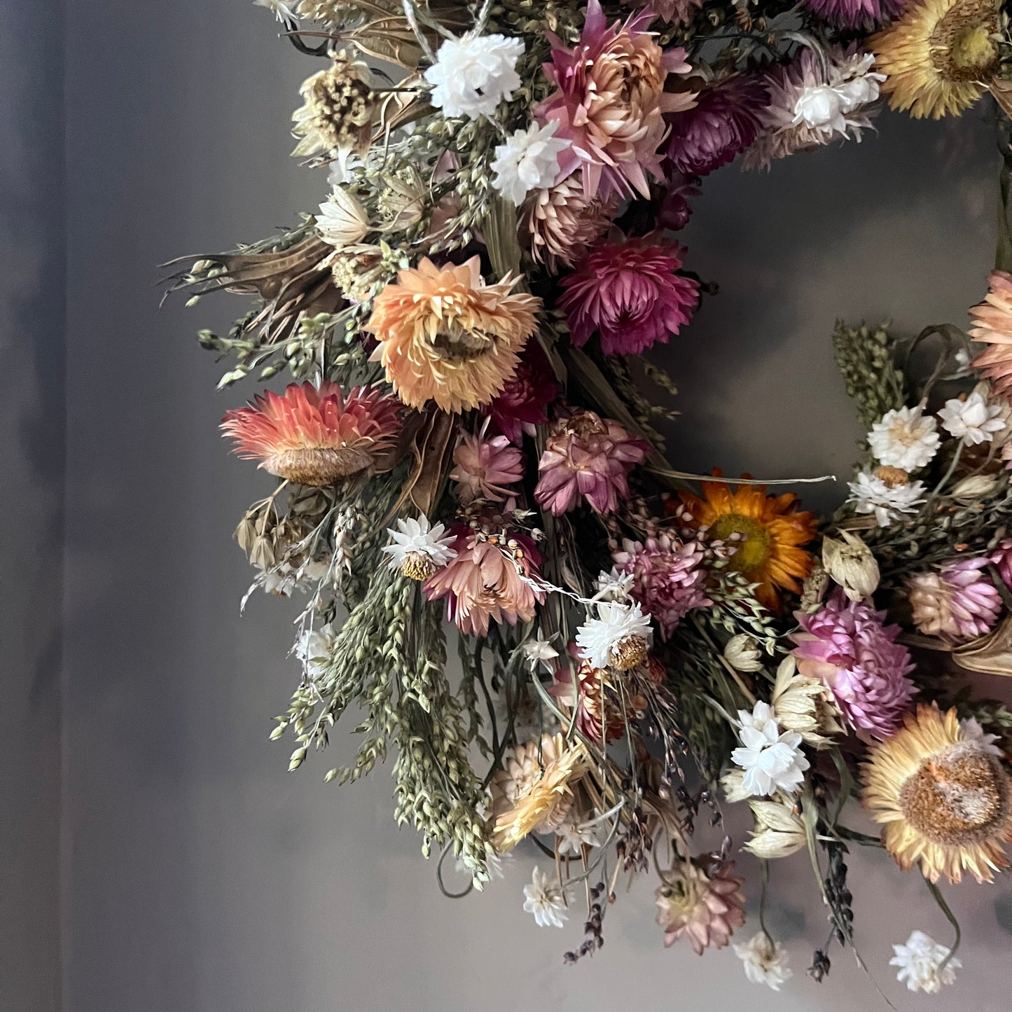 Spring wreath | Easter decorations | Dried flower wreath | Farmhouse Winter decor | Small wreath | Wall hangings | 25cm