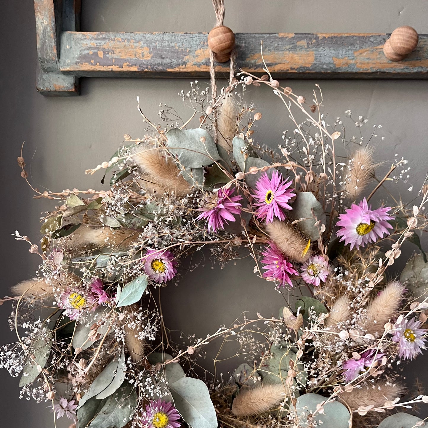 Spring flower wreath | Dried flowers | Farmhouse home | 25cm