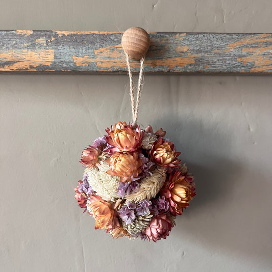 Sunset Dried flower bauble