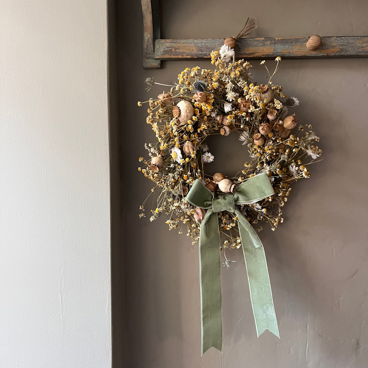 Winter Dried Flower Wreath: Winter door decor | 28cm