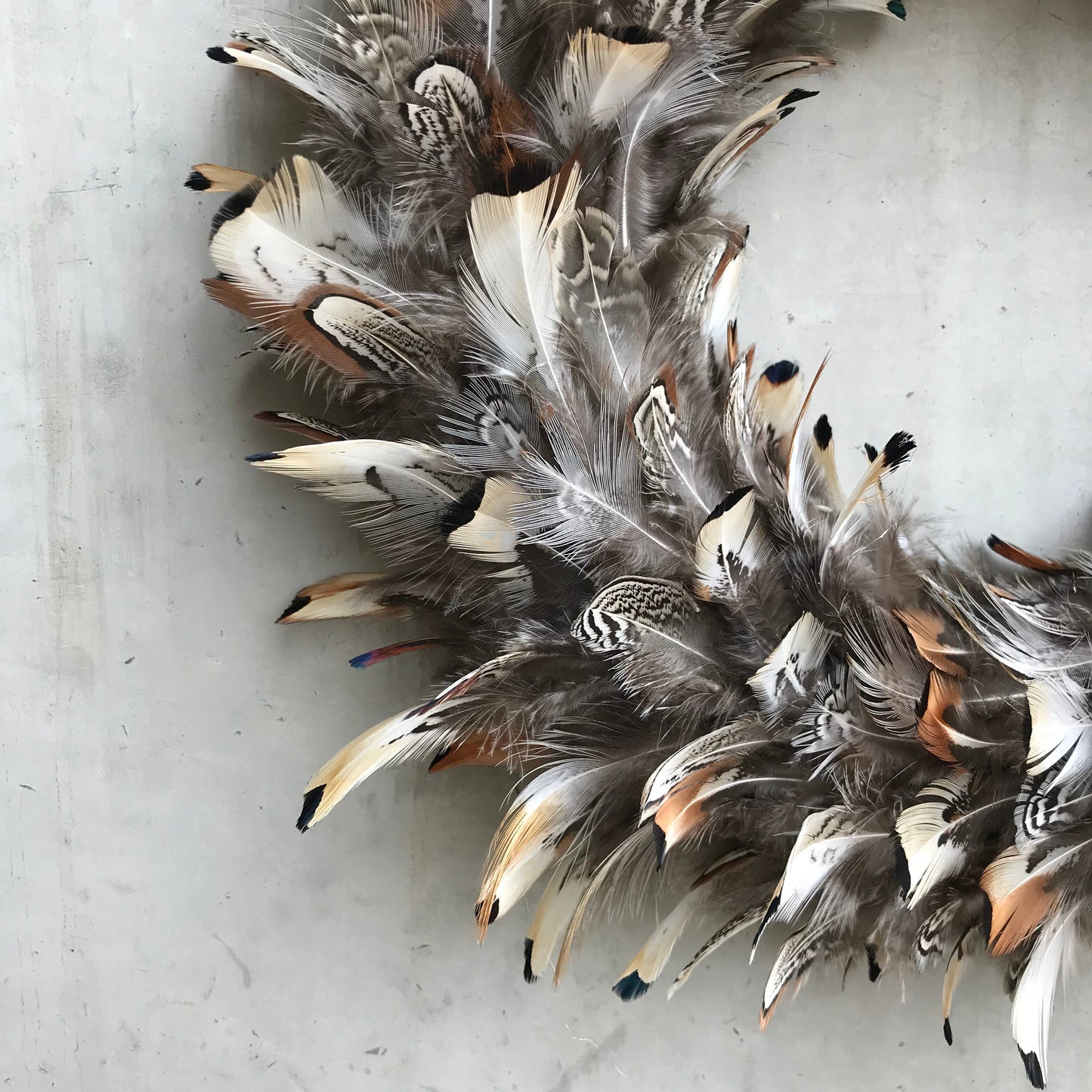 Wreath | Feather wreath | Wedding favour | Front door wreath | Cottage decor | Kitchen wreath | Winter wreath | Porch decor | 25-30cm