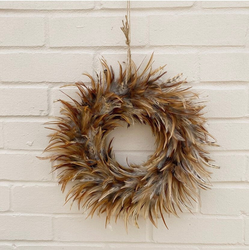 Wreath | Feather wreath | Wedding favour | Front door wreath | Autumn wreath | Autumn decorations | Autumnal home | 25-30cm