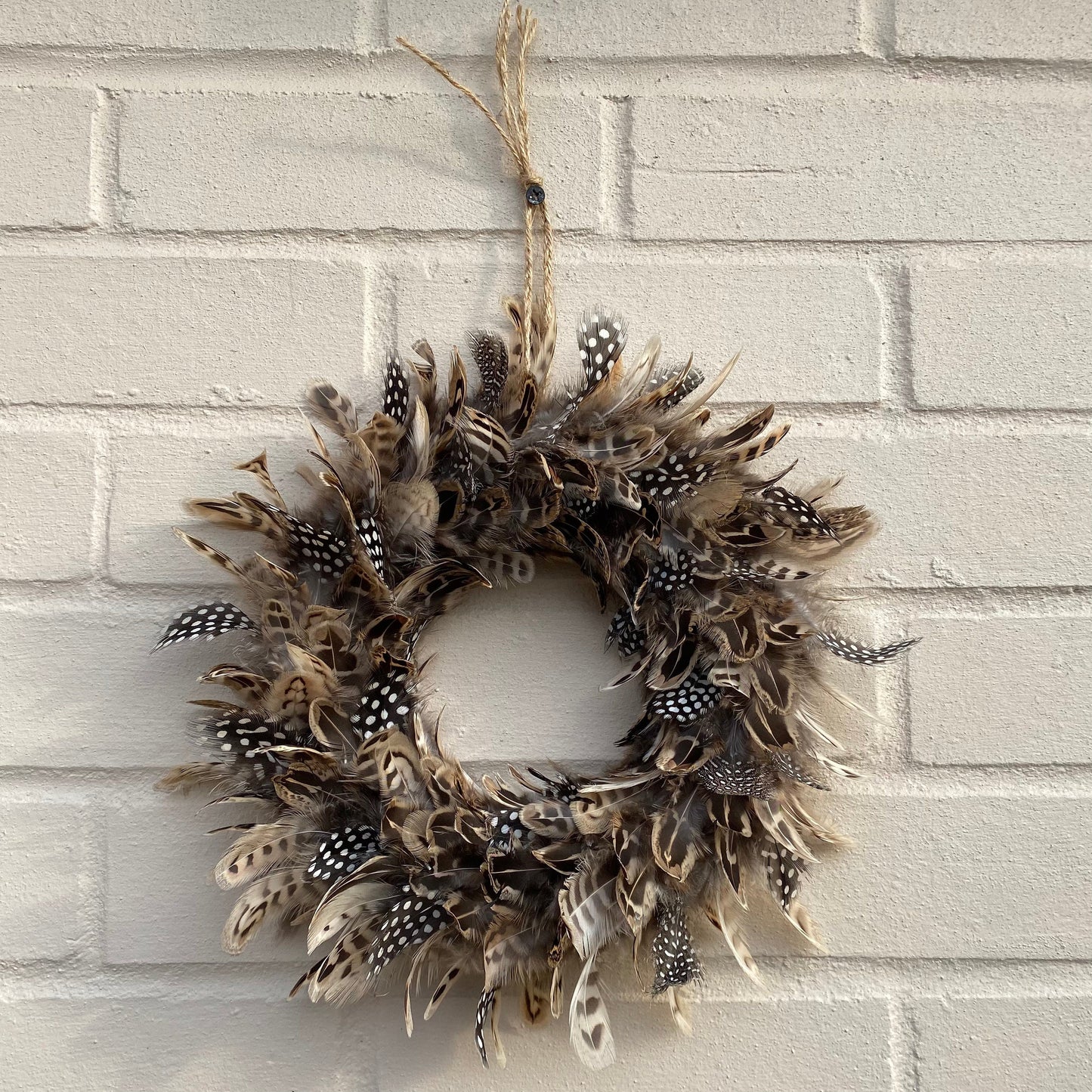 Feather wreath | Spring door wreath | Farmhouse wreath | Farmhouse decor | Country wreath | Country Living | Easter decorations | 20-25cm