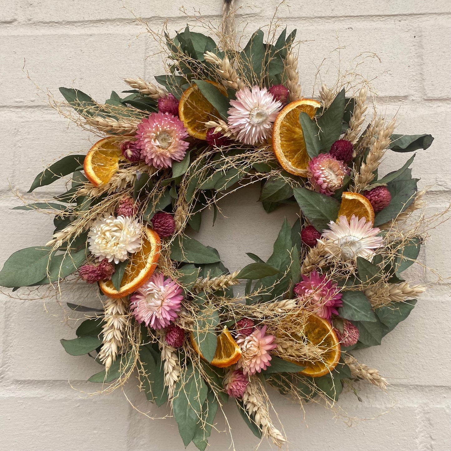 Everlasting flower | Dried flowers | Farmhouse style | Farmhouse home | Country living | Pink wreath | Farmhouse wreath | Summer | 22cm