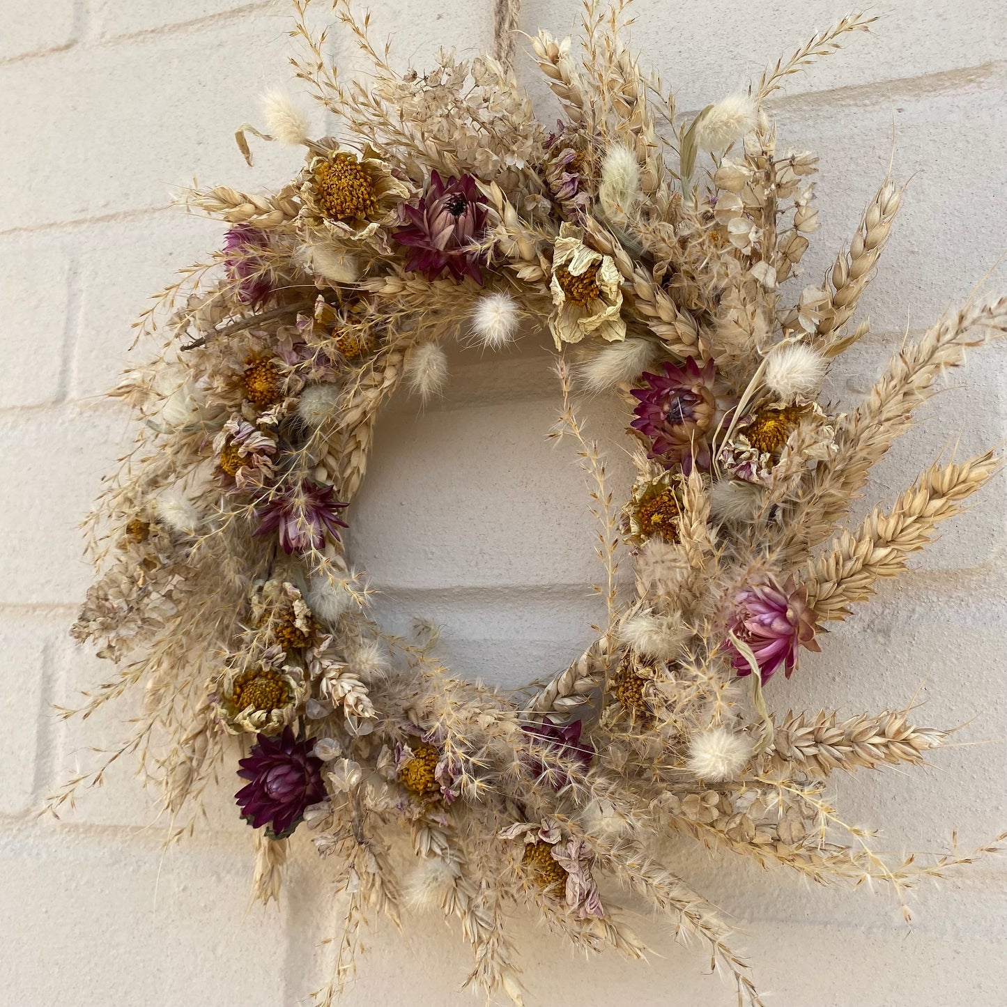 Everlasting flower | Spring inspired decor | Spring dried flowers | Small Dried Flower Wreath | Everlastings | Easter Home Decor | 23cm