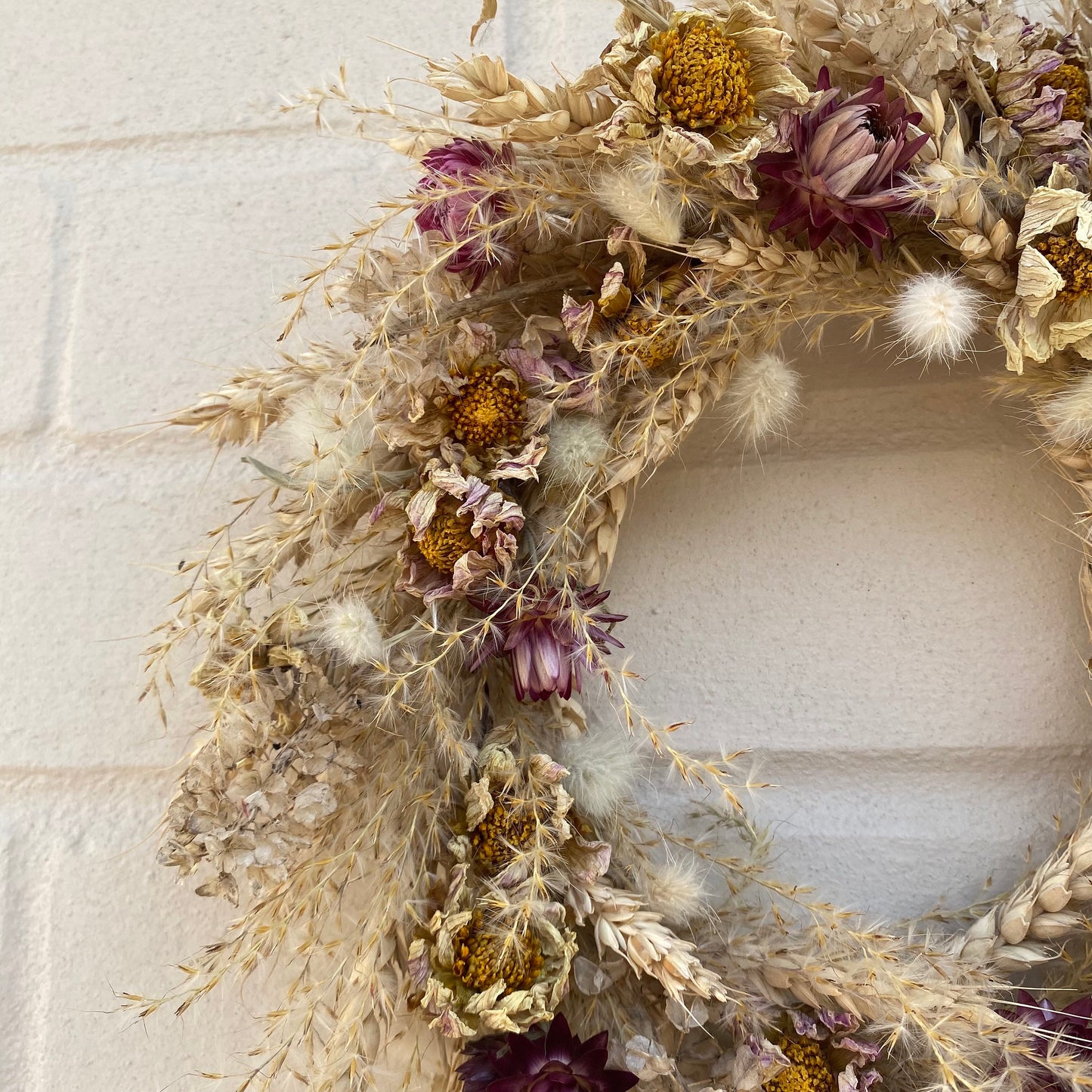 Everlasting flower | Spring inspired decor | Spring dried flowers | Small Dried Flower Wreath | Everlastings | Easter Home Decor | 23cm