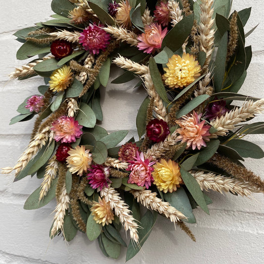 Everlasting flower | Dried flowers | Farmhouse style | Farmhouse home | Country living | Front door decor | Farmhouse wreath | 22cm