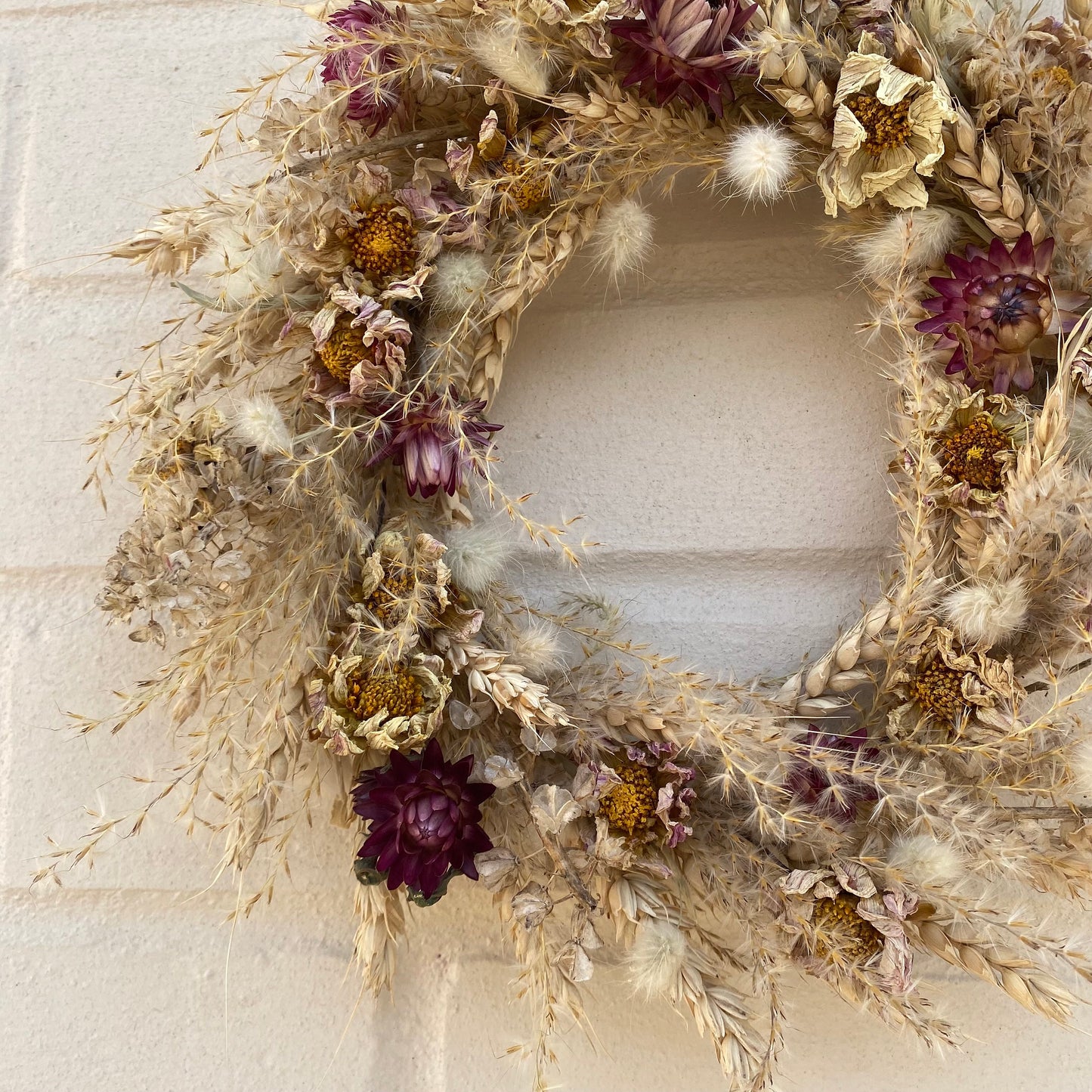 Everlasting flower | Spring inspired decor | Spring dried flowers | Small Dried Flower Wreath | Everlastings | Easter Home Decor | 23cm