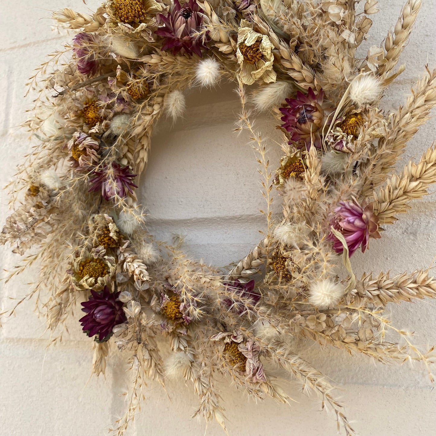 Everlasting flower | Spring inspired decor | Spring dried flowers | Small Dried Flower Wreath | Everlastings | Easter Home Decor | 23cm