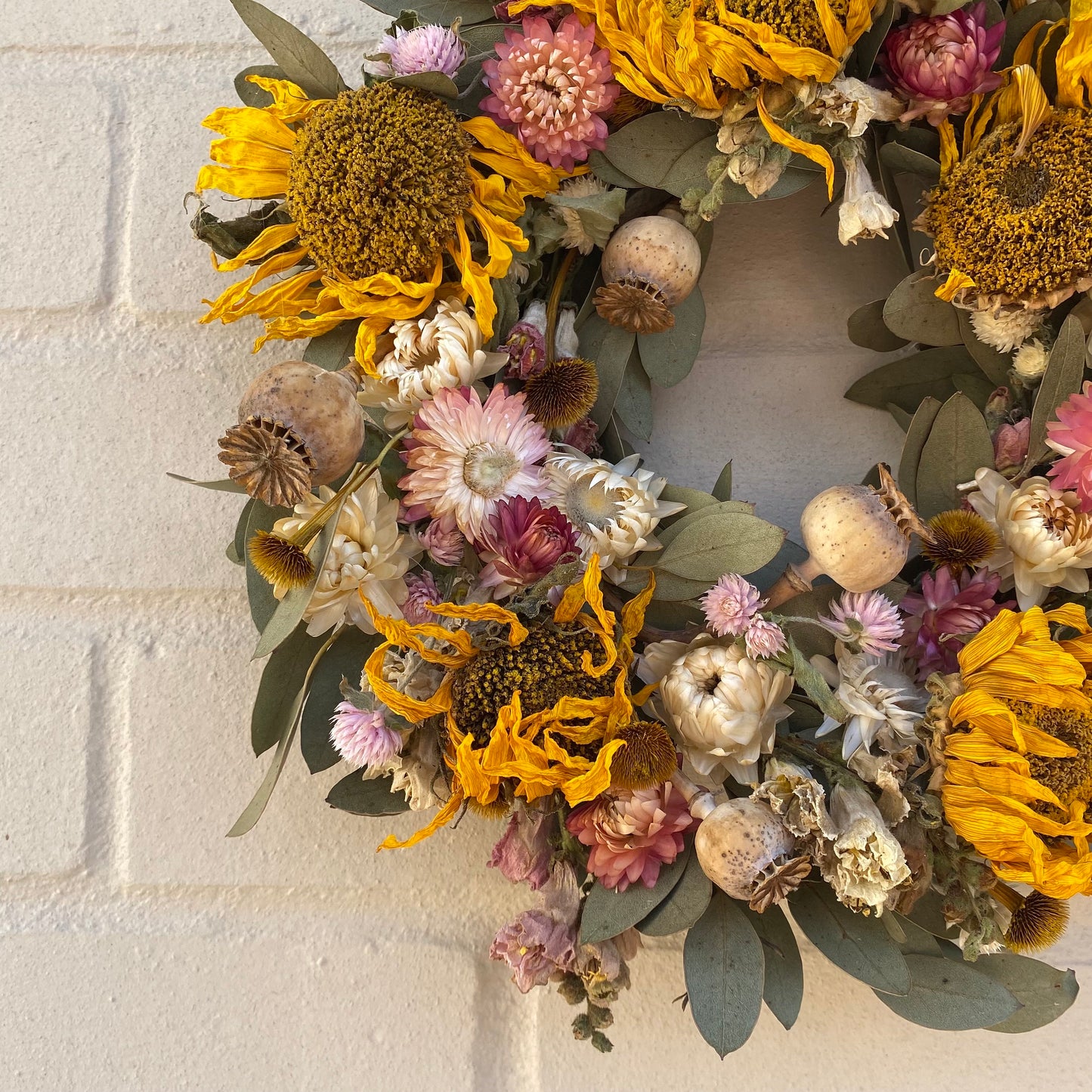 Everlasting dried flowers | Autumn farmhouse décor | Small Dried Flower Wreath | 25x25cm