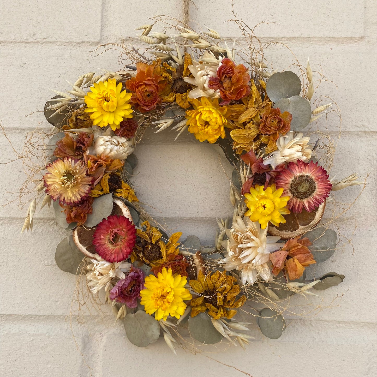 Everlasting dried flowers | Autumn inspired décor | Dried flowers | Autumnal wreath | Autumn inspired decor | 23cm