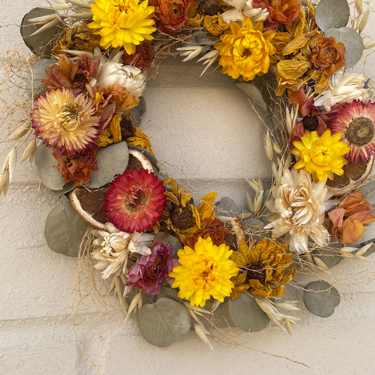 Everlasting dried flowers | Autumn inspired décor | Dried flowers | Autumnal wreath | Autumn inspired decor | 23cm