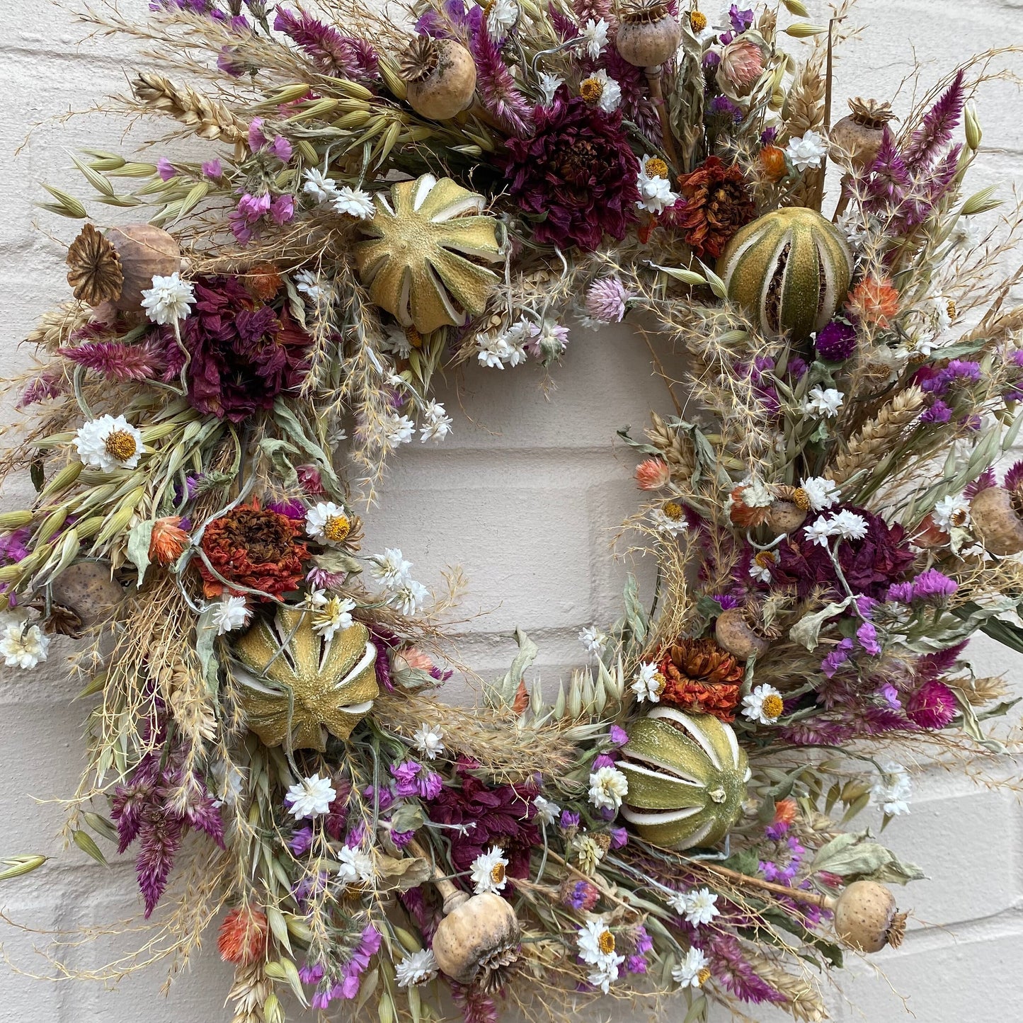 Autumn wreath | Autumn home decor | Farmhouse décor | Floral wall art | Everlasting flowers | Gifts for the home | House gifts | 38x38cm