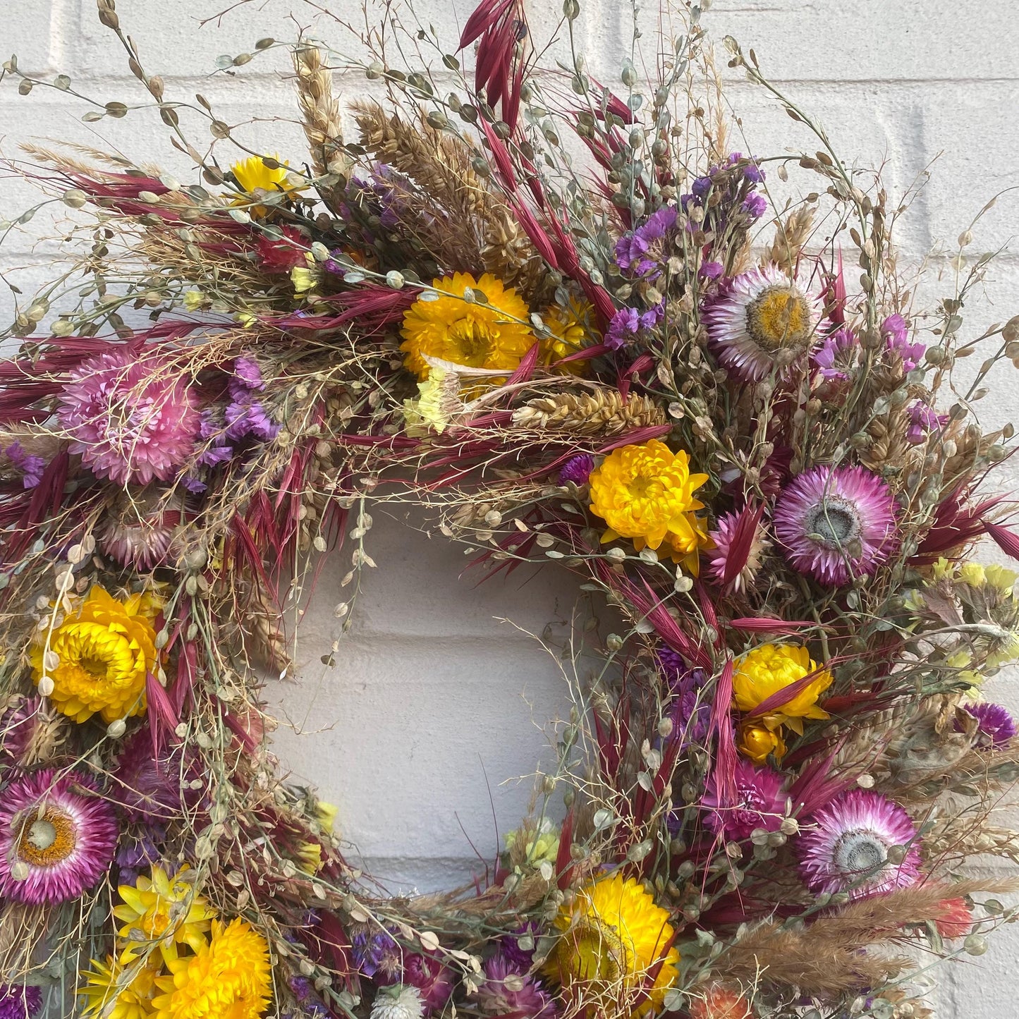 Everlasting flower | Dried flower | Farmhouse style | Farmhouse home | Autumnal flower wreath | Everlastings | Home Decor | 38cm