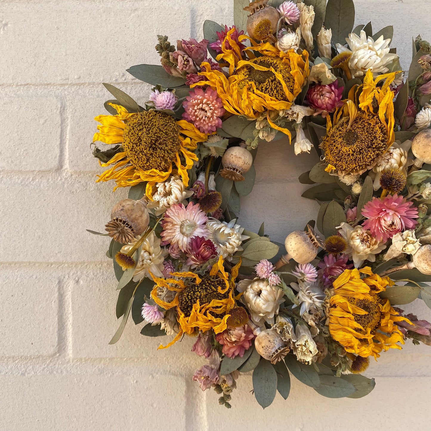 Everlasting dried flowers | Autumn farmhouse décor | Small Dried Flower Wreath | 25x25cm