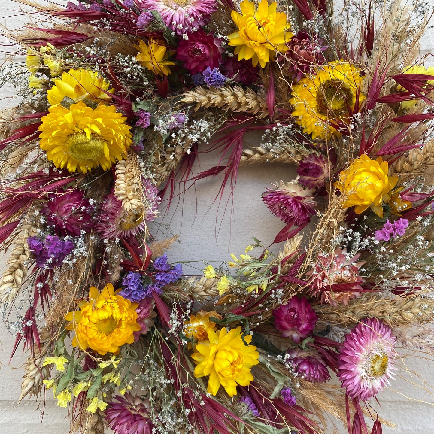 Everlasting flower | Autumn inspired decor | Autumn dried flowers | Small Dried Flower Wreath | Everlastings | Autumnal Home Decor | 25cm