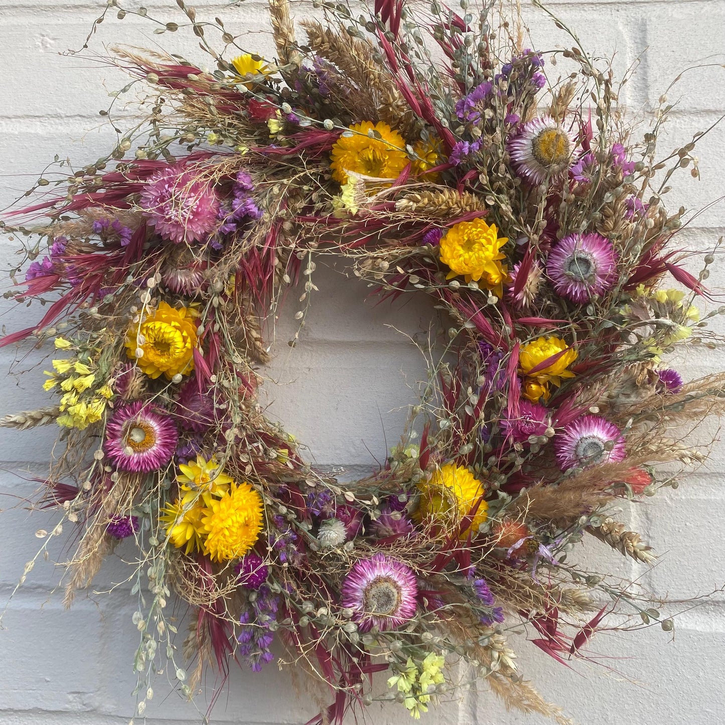 Everlasting flower | Dried flower | Farmhouse style | Farmhouse home | Autumnal flower wreath | Everlastings | Home Decor | 38cm