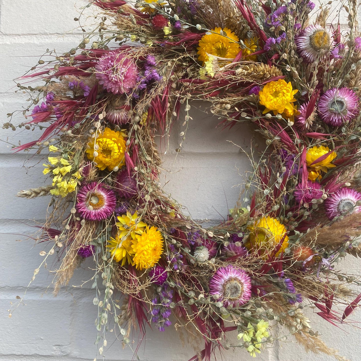 Everlasting flower | Dried flower | Farmhouse style | Farmhouse home | Autumnal flower wreath | Everlastings | Home Decor | 38cm