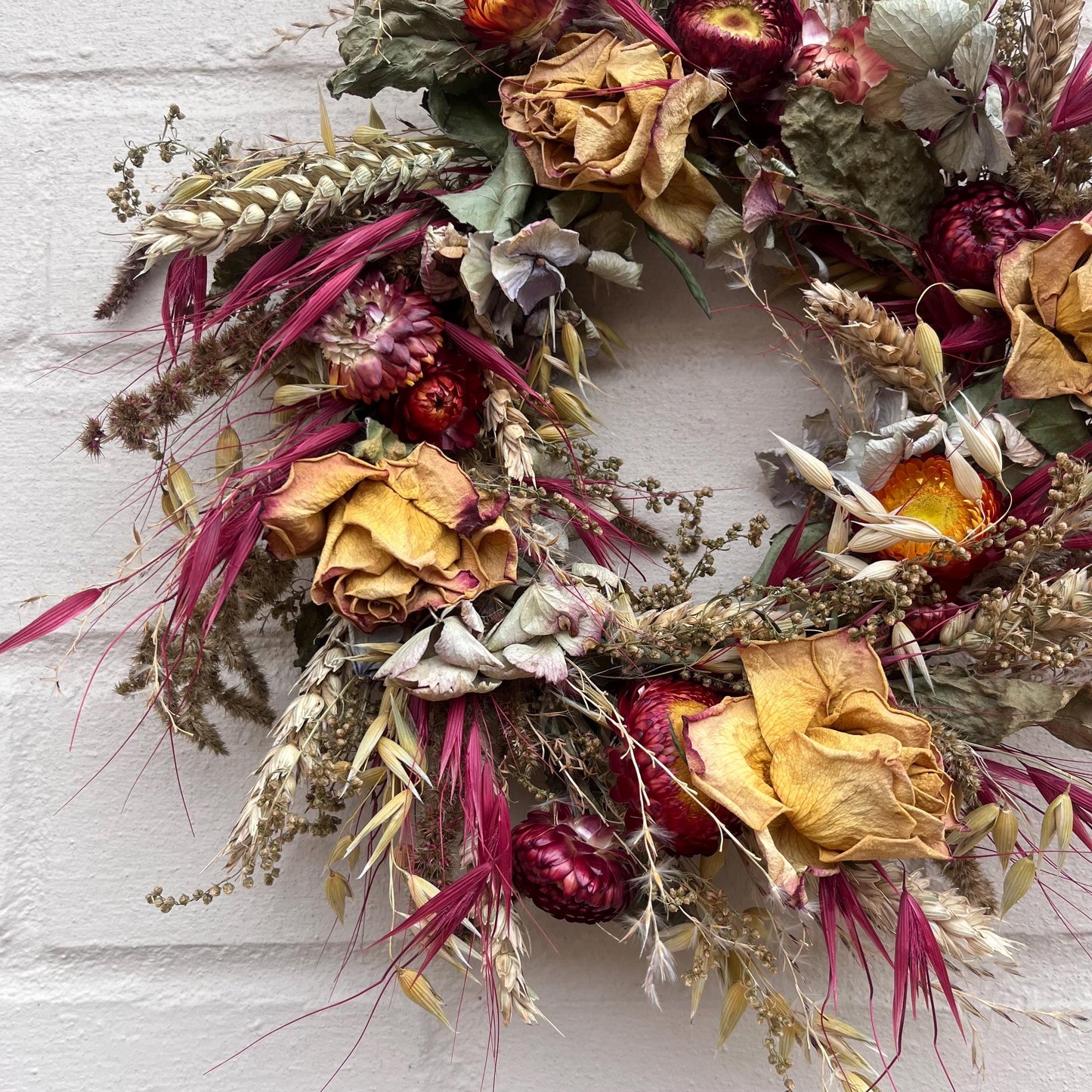 Everlasting flower | Easter inspired | Spring dried flowers | Small Dried Flower Wreath | Everlastings | Easter door Decor | 25cm