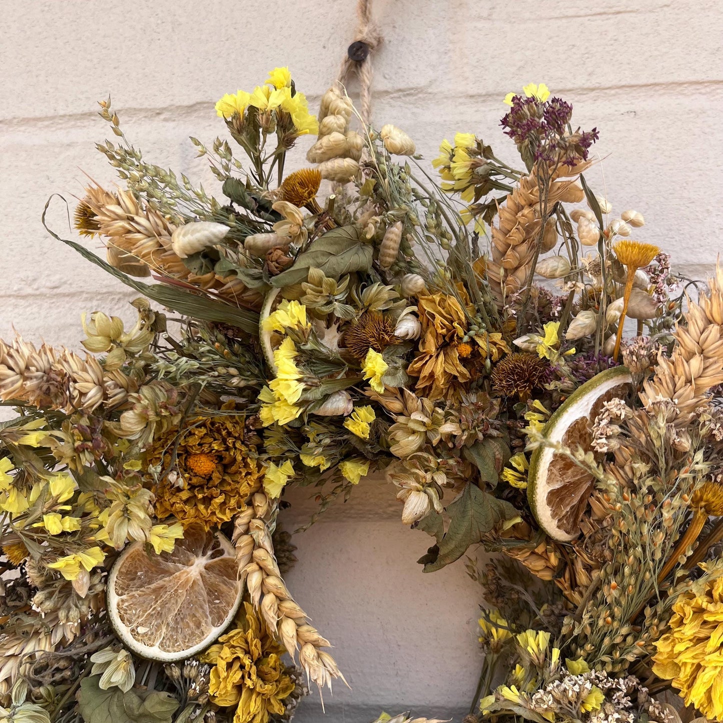 Dried flower wreath | Farmhouse style | Country living | Farmhouse wreath | Spring wreath | Spring gifts for the house | 25cm