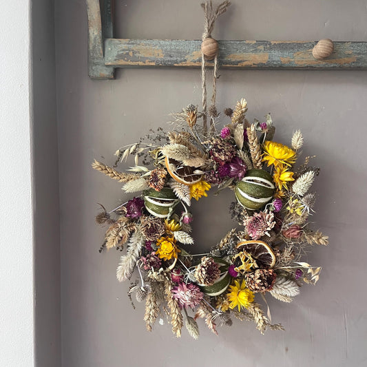 Everlasting flower | Spring inspired decor | Spring dried flowers | Small Dried Flower Wreath | Everlastings | Farmhouse Home Decor | 25cm