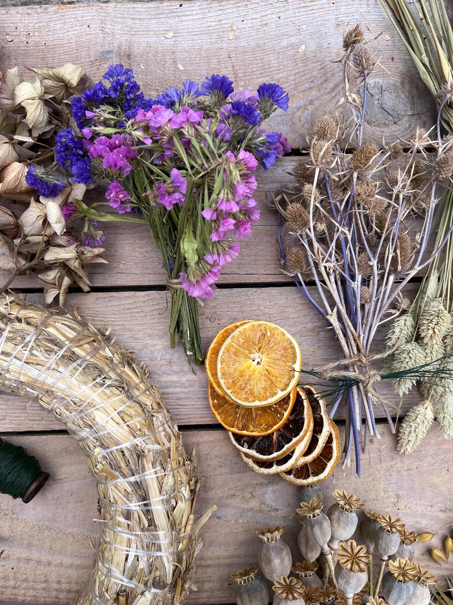 Dried flower wreath making kit | Wreath making kit | 25cm wreath | Craft kit | DIY kit | Flower craft kit