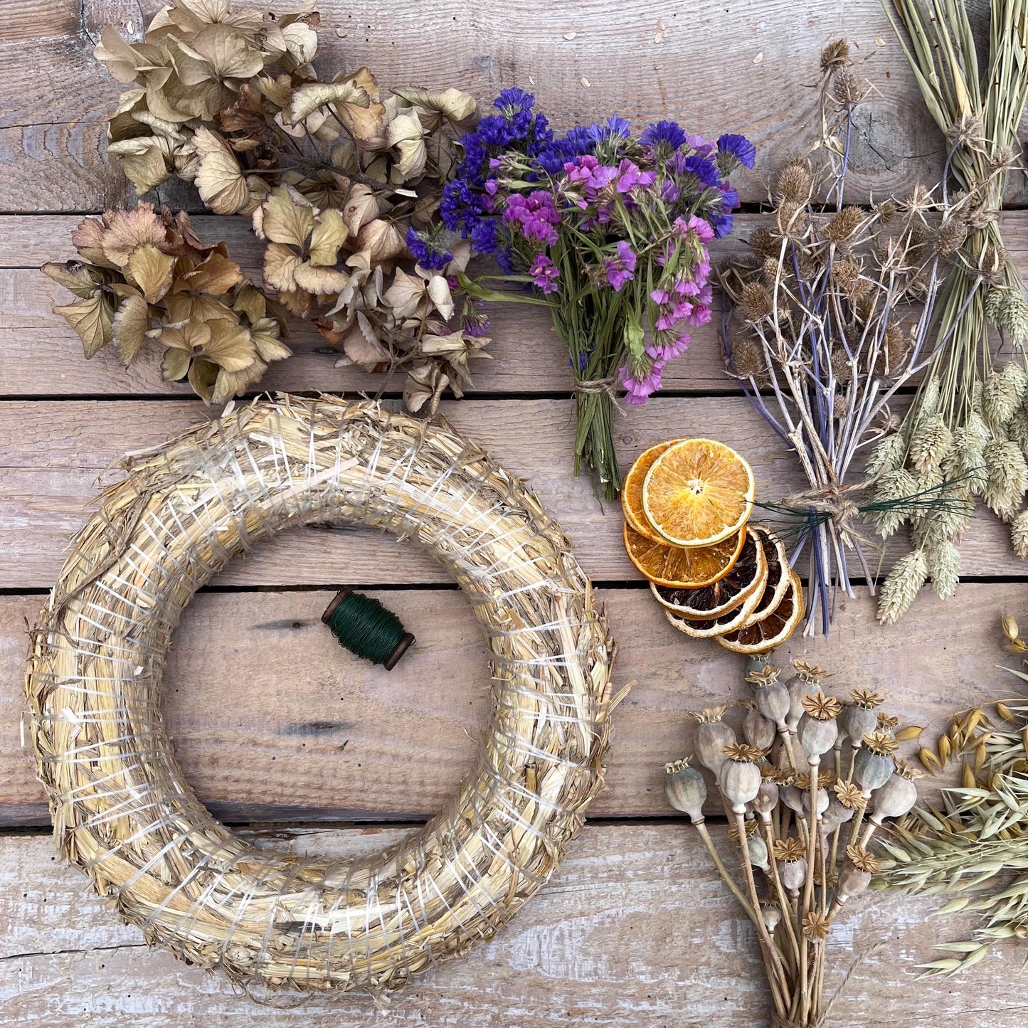Dried flower wreath making kit | Wreath making kit | 25cm wreath | Craft kit | DIY kit | Flower craft kit