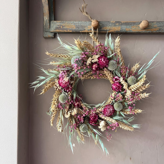 Everlasting dried flowers| Spring inspired decor | Colourful dried flowers | Spring farmhouse decor | Small Dried Flower Wreath | 25x25cm