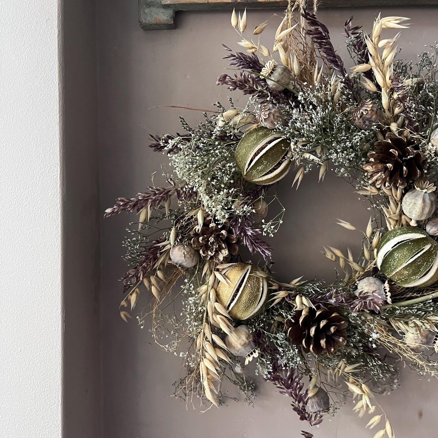 Everlasting flower | Winter inspired decor | Winter dried flowers | Small Dried Flower Wreath | Everlastings | Christmas Home Decor | 25cm